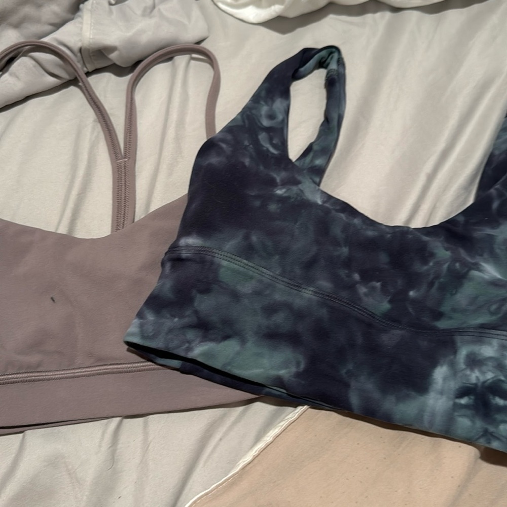 LuluLemon Sports bras